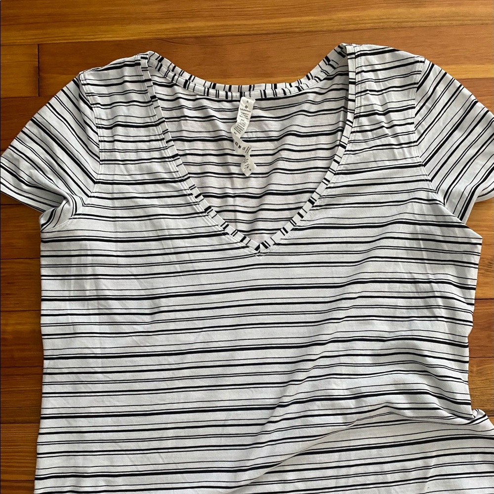 Lululemon striped shirt